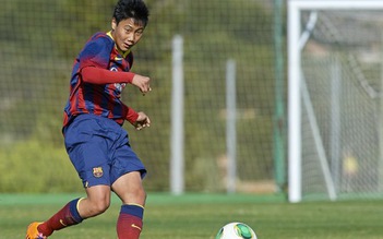 Hàn Quốc triệu hồi 'Messi xứ kim chi' đấu với Công Phượng